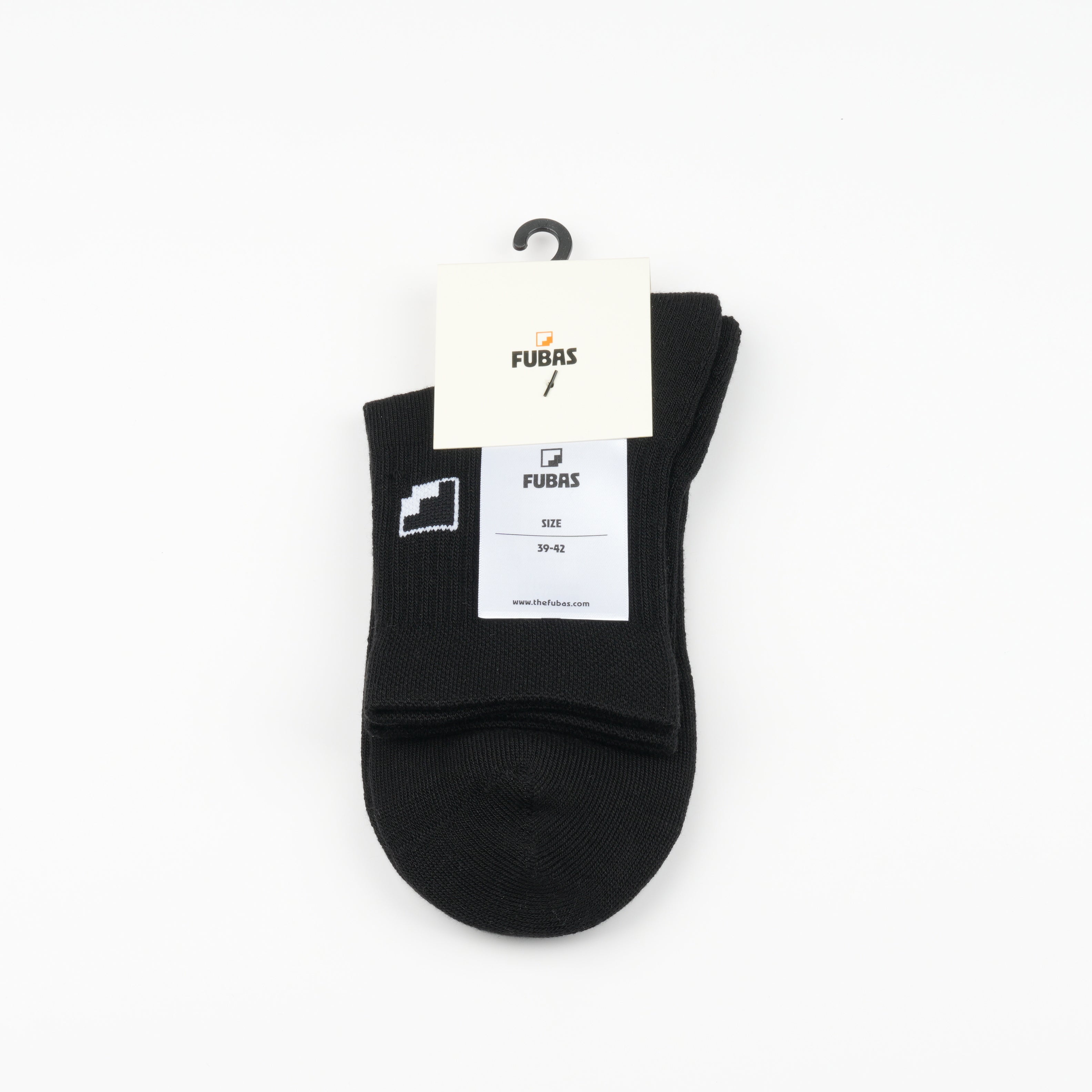 Minimal Logolu Kısa Çorap