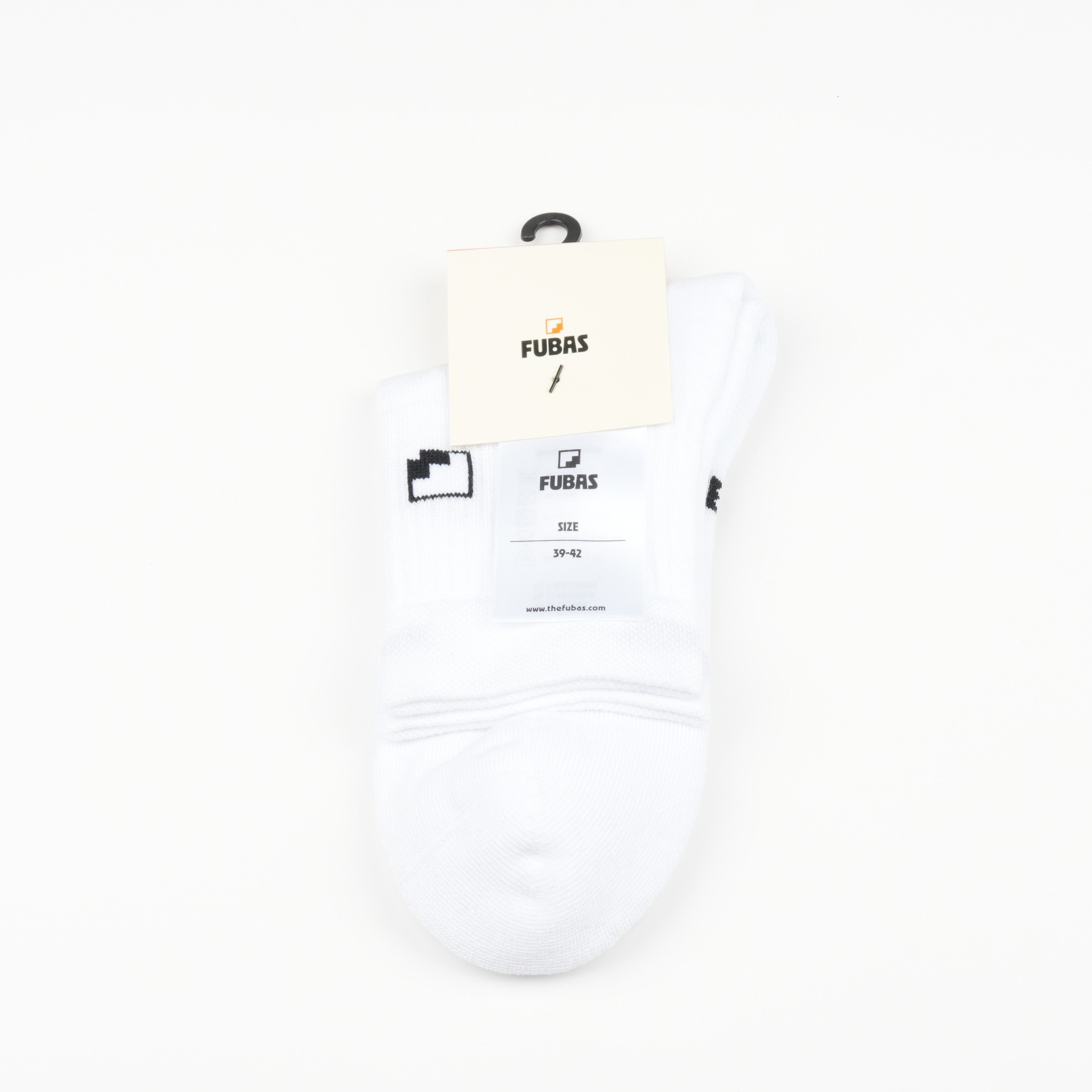 Minimal Logolu Kısa Çorap