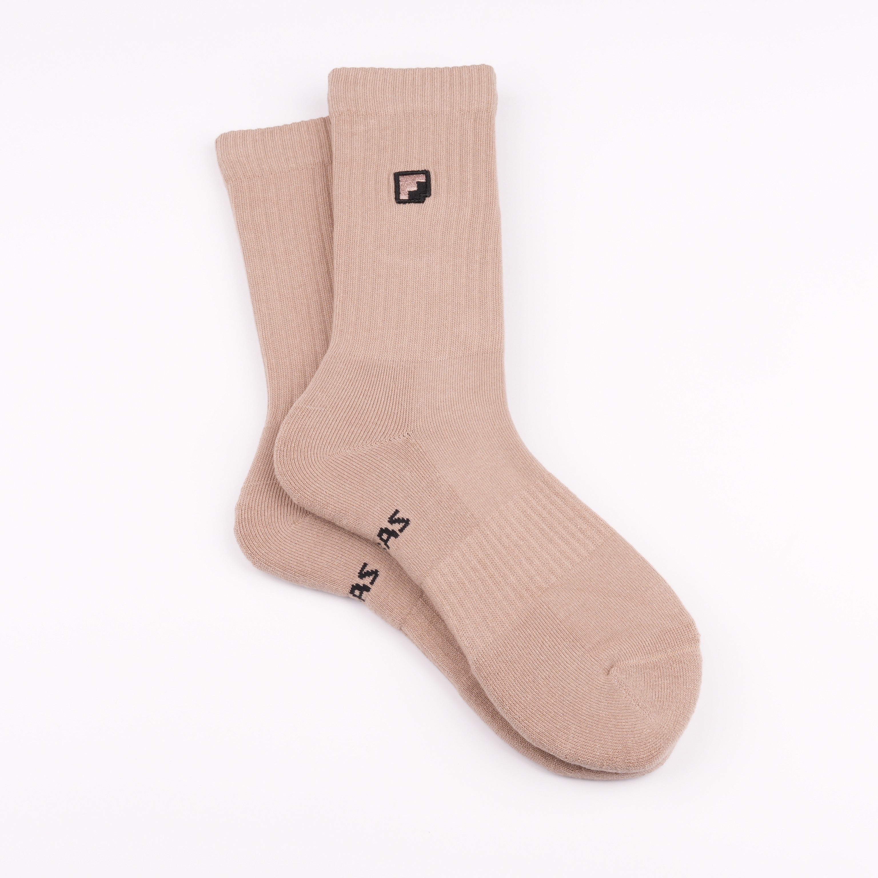 Nakışlı unisex uzun çorap - bej renk, minimal logo detaylı