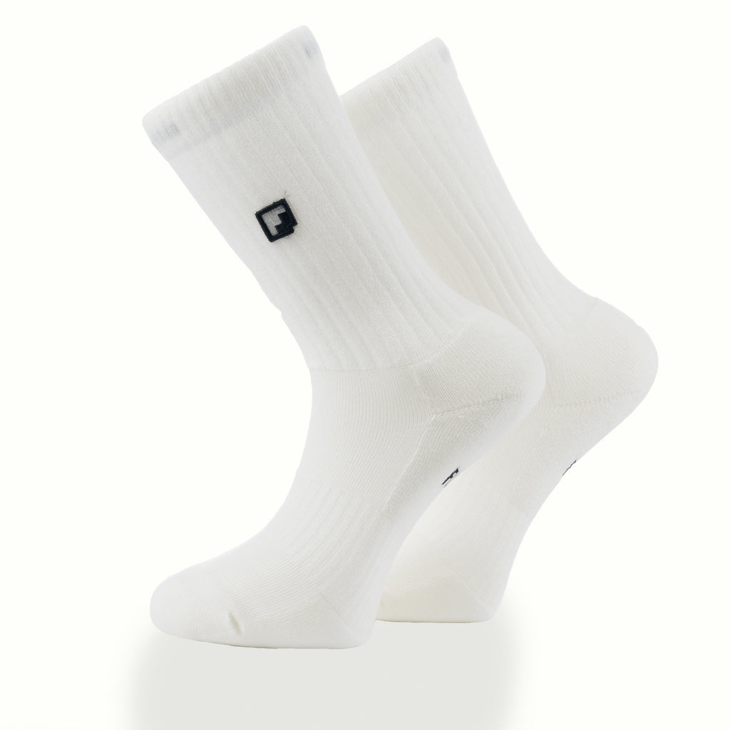 Krem uzun çorap - minimal nakış logo premium tasarım